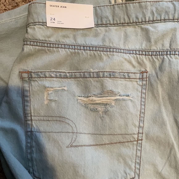 American Eagle sz 24 short “Skater” style distressed wide leg denim NWT - Picture 2 of 6